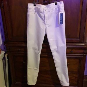 Old Navy white jeans new with tag size 12